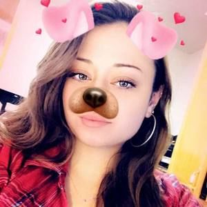 Meet your Posher, Bailey